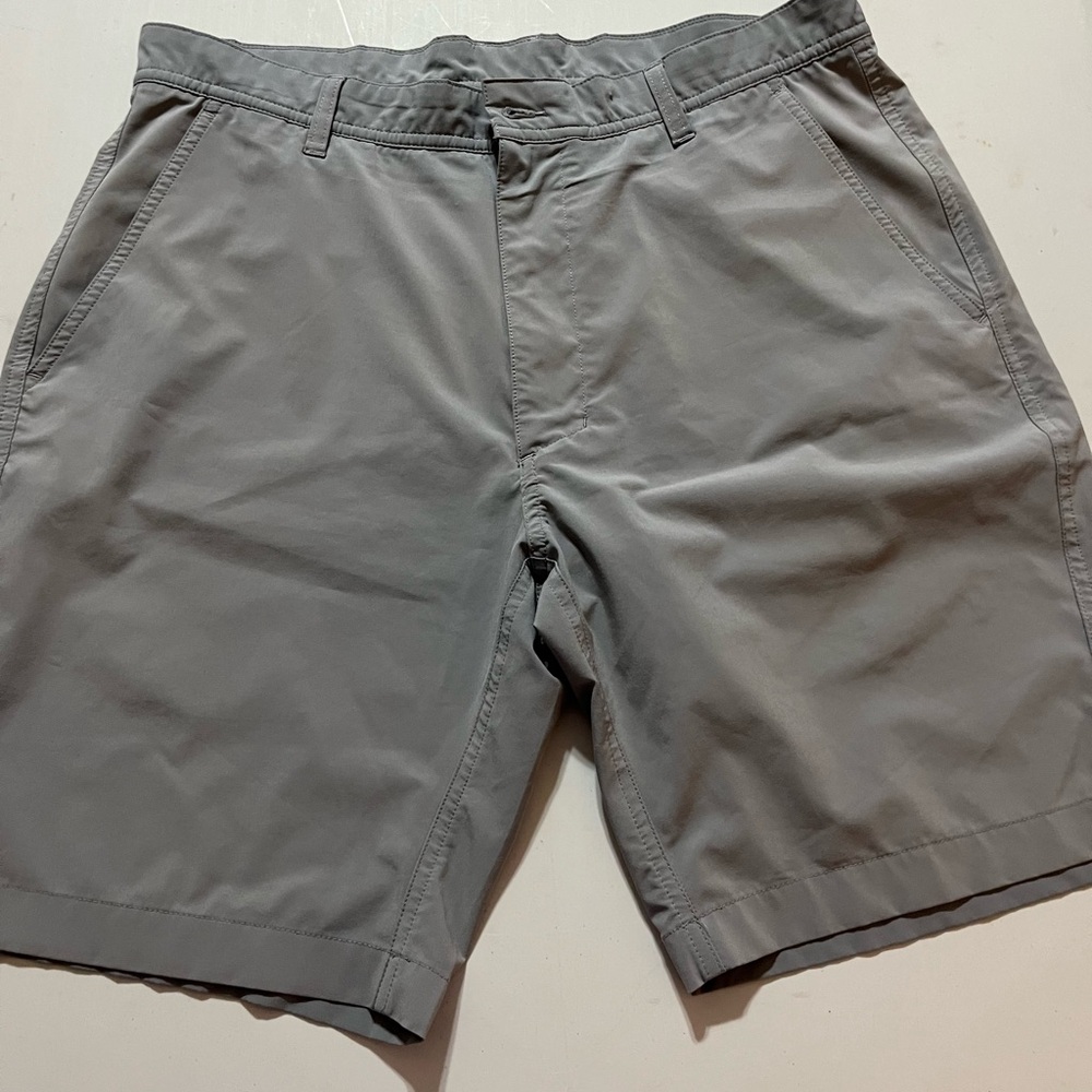 Footjoy 34 Men's Gray Shorts
